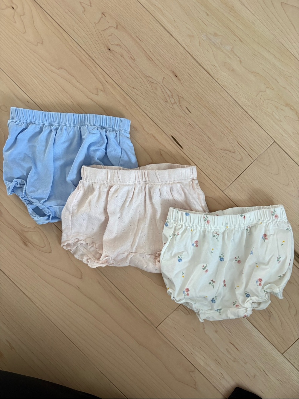 H&M 3-Pack Diaper Covers in Light Blue, Pale Pink & Cream Floral